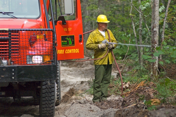 State firefighters extinguished 170 wildfires by the start of June 2013. Photo: Dave Kenyon, Michigan DNR.  